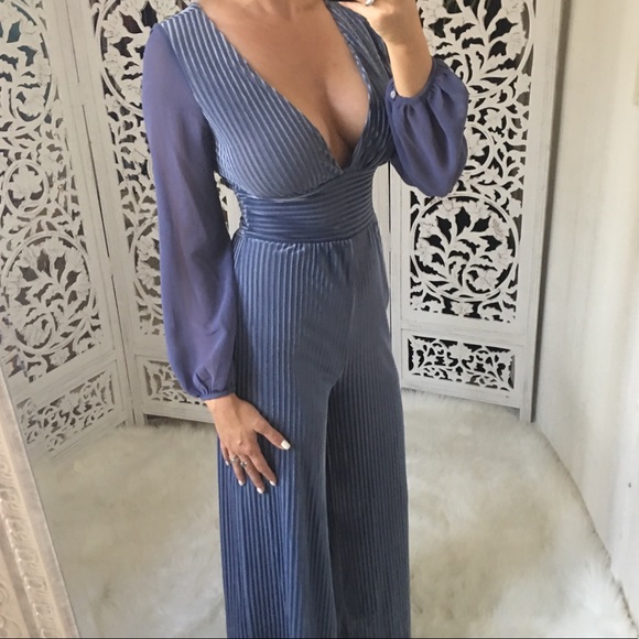 LAST 1️⃣ Icicle Baby Deep V Velvet Jumpsuit - Picture 3 of 7